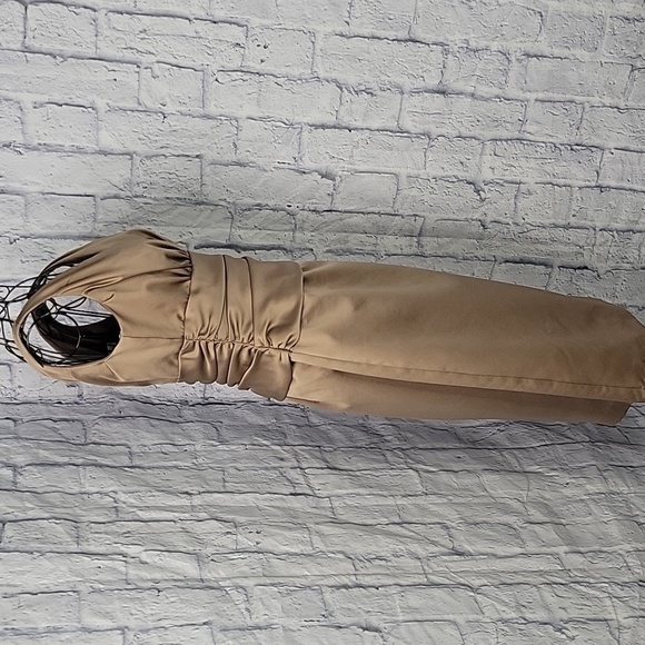 DAVID'S BRIDAL Metallic Bronze Short Evening Dress Size 6 - Picture 4 of 8